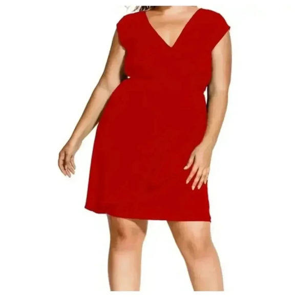 CITY CHIC NWT Faux Wrap Surplice Sheath Dress Size 24 XXL Lust Red V-Neck - Picture 2 of 12
